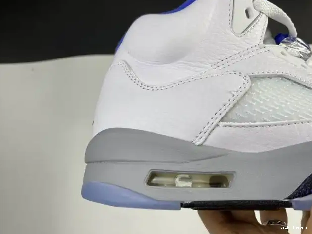 Kick Theory (2021) Stealth Jordan Retro White 5 DD0587-140 Air 0508
